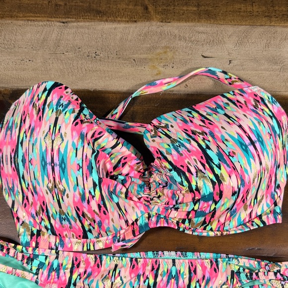 Shade Shore Colorful Patterned Bikini Set - Picture 3 of 12